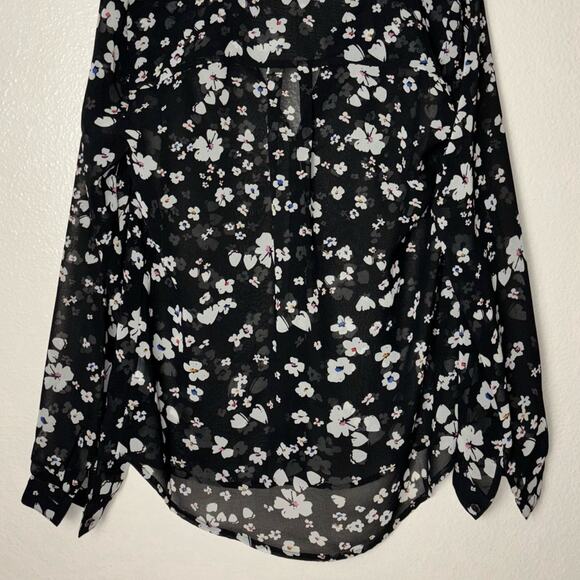 Cabi Delight Blouse Sheer Long sleeve Button Up Women's Small #6079 Black/White - Picture 12 of 16